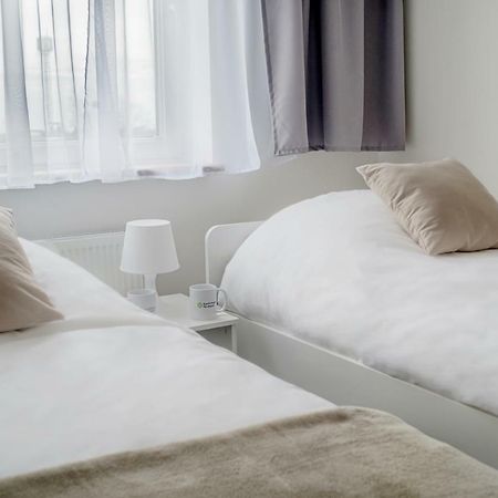 Apartament Poniatowskiego - Komfortowe Noclegi Piaseczno  Extérieur photo
