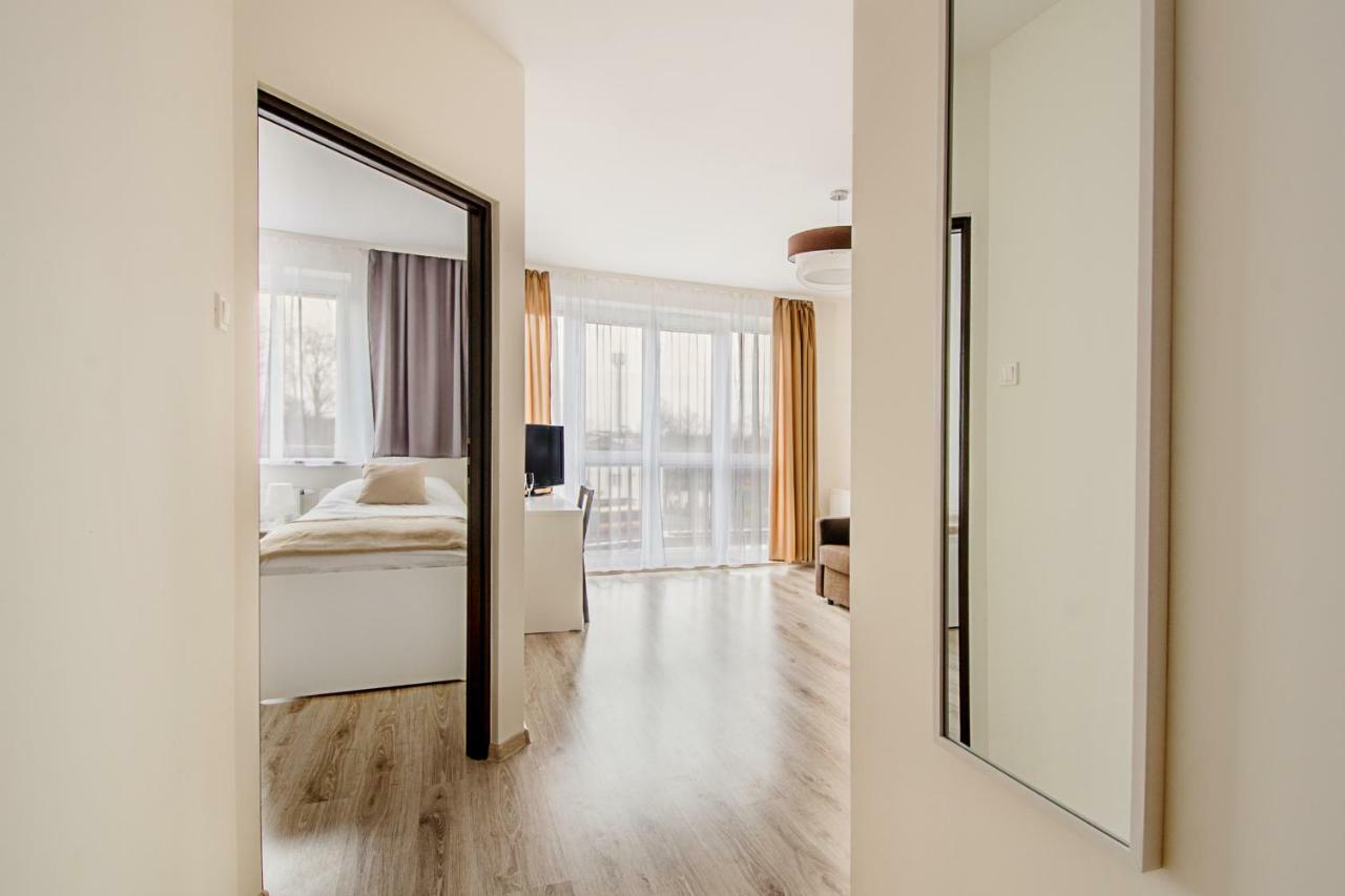 Apartament Poniatowskiego - Komfortowe Noclegi Piaseczno  Extérieur photo